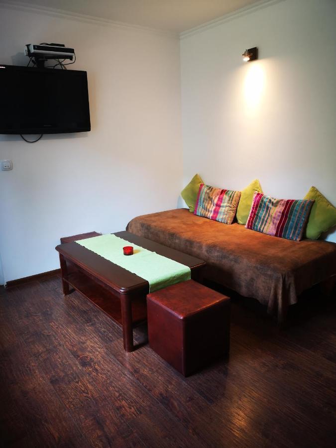 Homestay Pod Gadajacym Kotem *